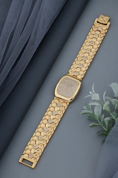Men's Gold-Plated Bracelet with Honeycomb Design & Diamond-Cut Detailing