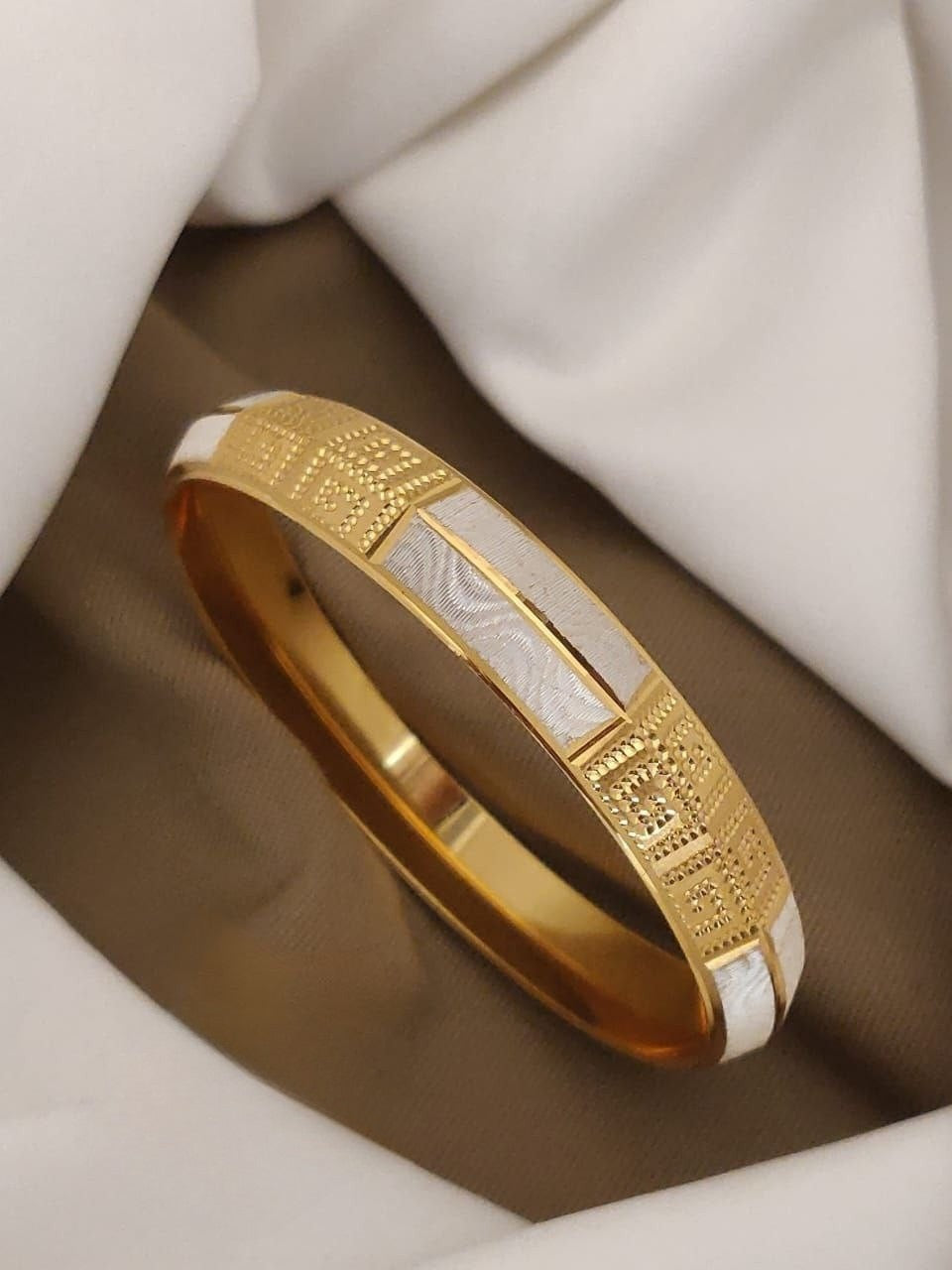 Silver & Golden Designer Gents Kada- DNO. GK - 022