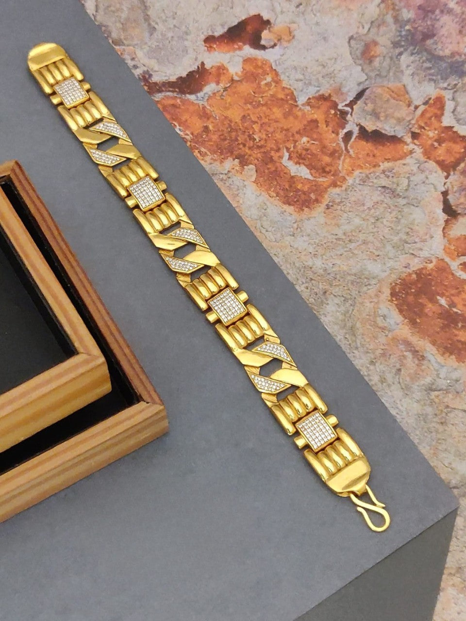 Brass Direct Gold A.D. Stone Gents Bracelet