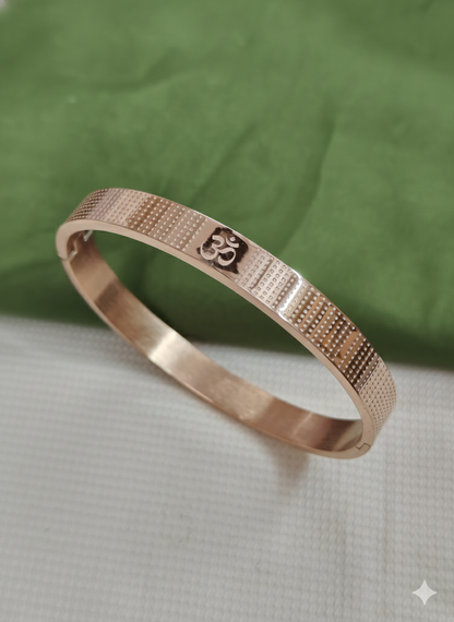 Gens Kada steel kada