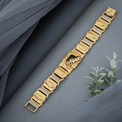 Gold Plated Bracelet with 3D Cheetah Accent and Ribbed Diamond-Set Links"