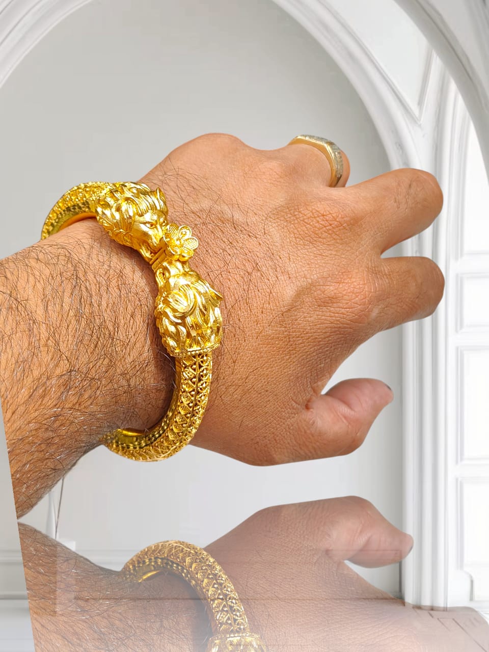 Twin Lion Head Gold Bracelet: A simple, direct title for retail or cataloging