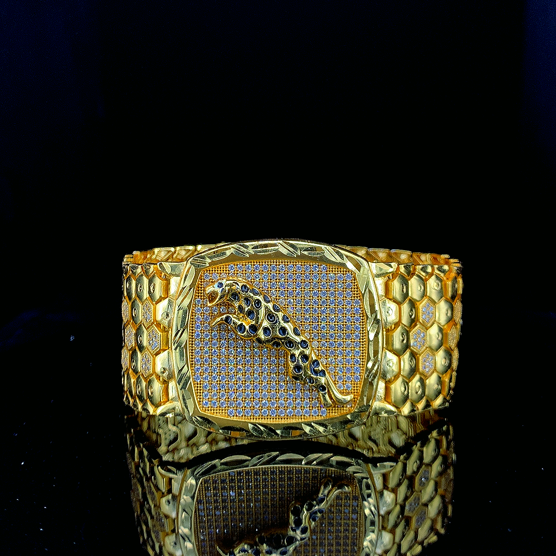 magnificant and attractive bracelet