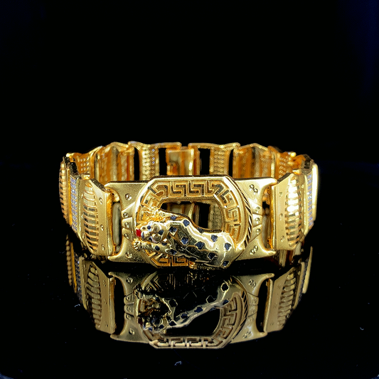 Gold Plated Bracelet with 3D Cheetah Accent and Ribbed Diamond-Set Links"