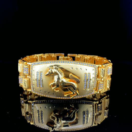 Gold Plated Bracelet with Embossed Horse Motif and Diamond-Patterned Links"