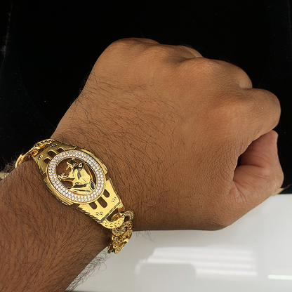 Majestic lion Motif Gold Plated Bracelet with Diamond-Studded Chain – Symbol of Strength & Style"