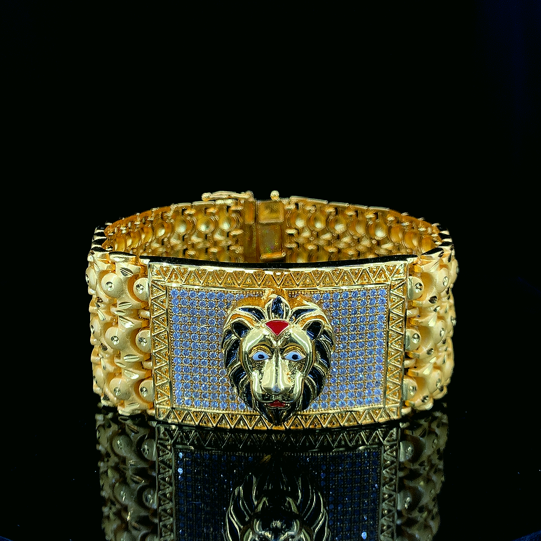 Magnificant And Attractive Lion Logo Design Bracelet For Men's