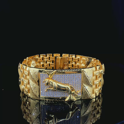 Luxury Gold Link Gold Plated Bracelet with Leopard Design"