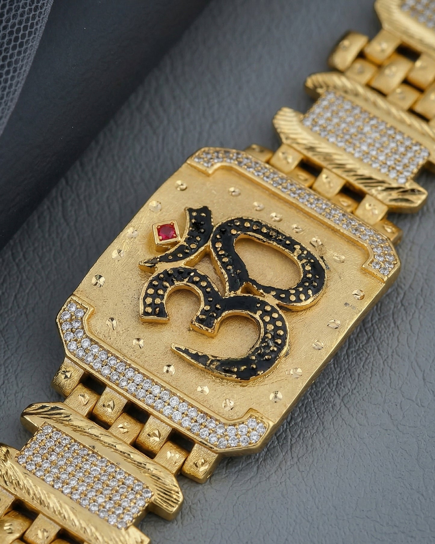 Magnificant And Attractive Om Logo Design Bracelet For Men's