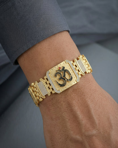 Magnificant And Attractive Om Logo Design Bracelet For Men's