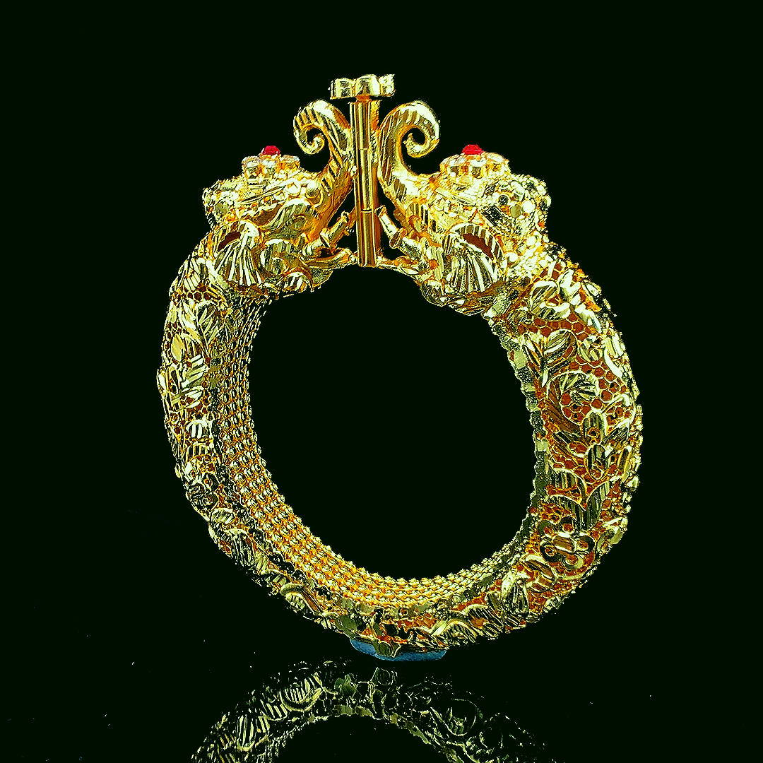 Rajwadi Bahubali Hand Made Elephent kada
