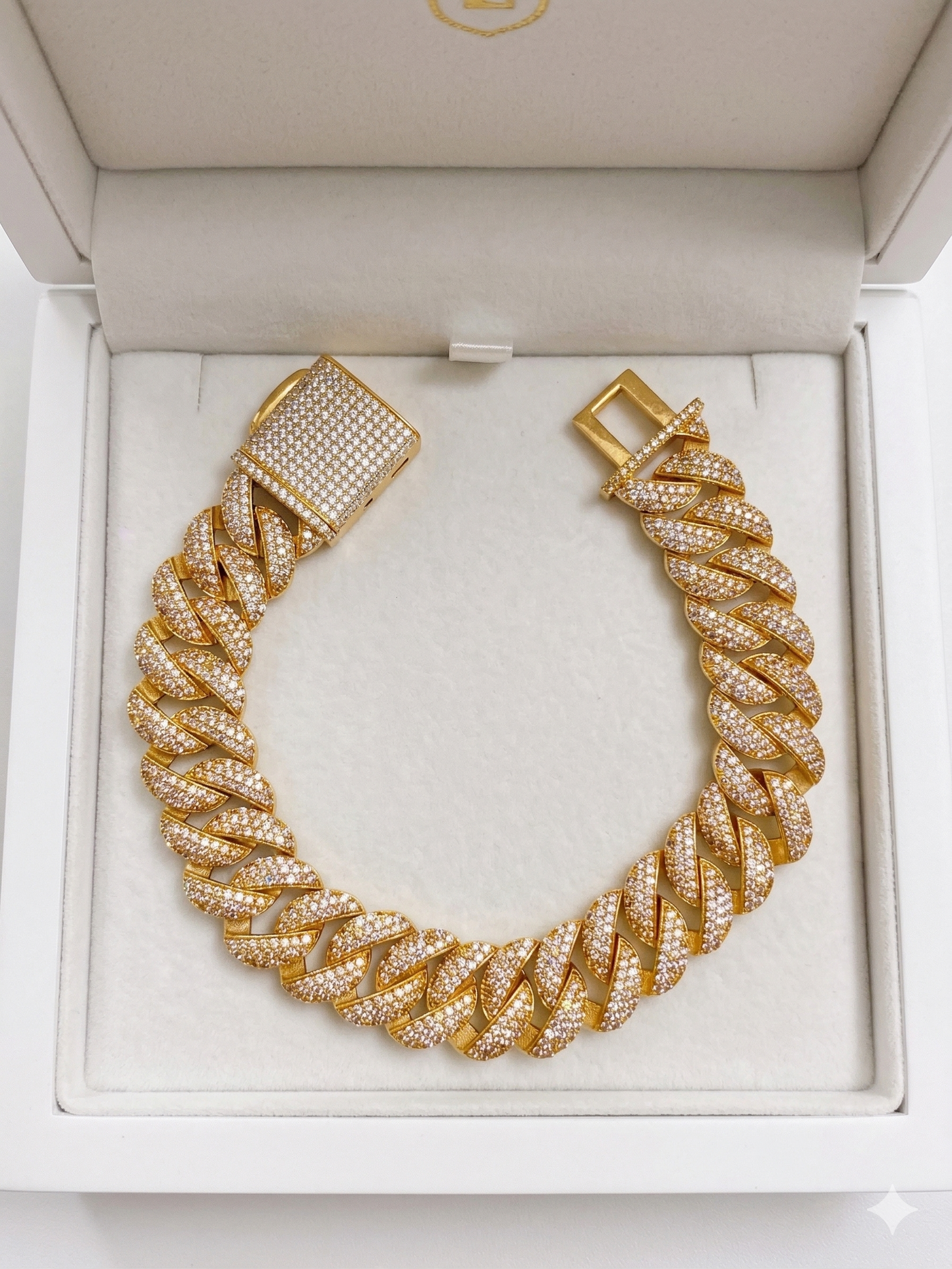 Cuban style Brecelet For Men